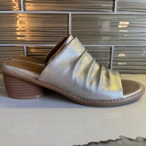 EuroSoft by Sofft Corley Metallic Slide Sandals